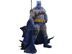 Batman: The Dark Knight Returns Comic Masterpiece Action Figura 1/6 Batman (battle Damaged Version) 32 Cm Hot Toys