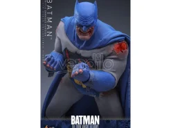 Batman: The Dark Knight Returns Comic Masterpiece Action Figura 1/6 Batman (battle Damaged Version) 32 Cm Hot Toys