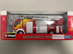 BBURAGO BU32002C RENAULT PREMIUM EMERGENCY FIRE TRUCK 1:50 Modellino