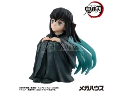 Demon Slayer Kimetsu No Yaiba G.e.m. Pvc Statua Tokitoi-san Palm Size 8 Cm Megahouse