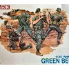 DRAGON D3309 GREEN BERETS KIT 1:35 Modellino
