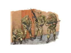 DRAGON D3024 U.S. ARMY SPECIAL FORCES KIT 1:35 Modellino