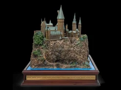 Harry Potter Replica Diorama Castello Hogwarts 32 Cm Noble Collection