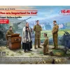 ICM ICM35616 YOU ARE IMPORTANT TO GOD - PRAYER BEFORE BATTLE KIT 1:35 Modellino