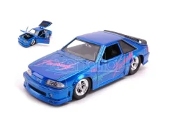 JADA TOYS JADA31379 FORD MUSTANG GT I LOVE THE 80s CANDY BLUE 1:24 Modellino