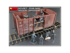Miniart MIN35300 SOVIET RAILWAY WAGON TEPLUSHKA KIT 1:35 Modellino
