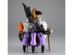 One Piece Mega World Collectable St. Jaygarcia Saturn Figura 13cm Banpresto