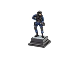 Revell RV02805 SWAT OFFICER KIT 1:16 1:16 Modellino