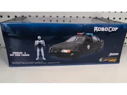 Robocop Hollywood Rides Diecast Model 1/24 1986 Ford Taurus Con Robocop Figura Jada Toys Scatola Rovinata