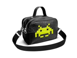 Space Invaders Cake Borsa A Tracolla Alien Karactermania