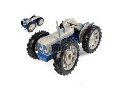 UNIVERSAL HOBBIES UH2781 TRATTORE FORD COUNTY SUPER 4 1:16 Modellino